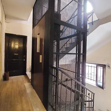 Parioli Self Check In *