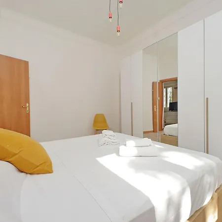 Parioli Self Check In